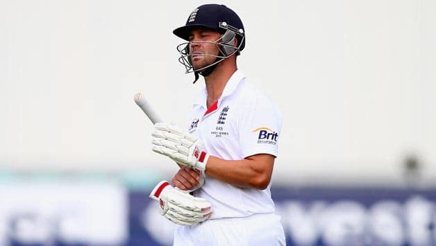 Ashes 2013: Jonathan Trott defends controversial DRS Ashes 2013: Jonathan Trott defends controversial DRS