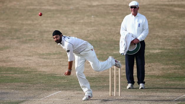 Monty Panesar signs up with Essex Monty Panesar signs up with Essex