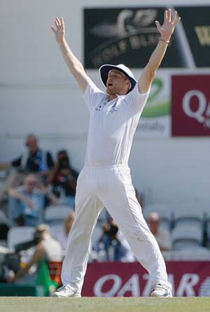 Ashes 2009: England regain the urn in Andrew Flintoff’s last hurrah Ashes 2009: England regain the urn in Andrew Flintoff’s last hurrah