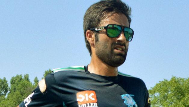 Parvez Rasool inspired by Graeme Swann Parvez Rasool inspired by Graeme Swann