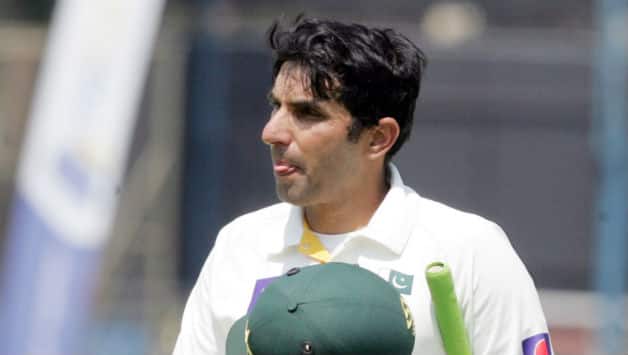 Shoaib Akhtar criticises Misbah-ul-Haq's captaincy skills Shoaib Akhtar criticises Misbah-ul-Haq's captaincy skills