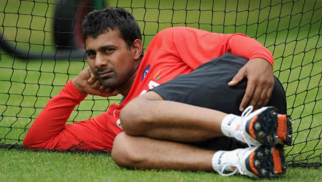 Praveen Kumar to undergo shoulder surgery; eyes December return Praveen Kumar to undergo shoulder surgery; eyes December return