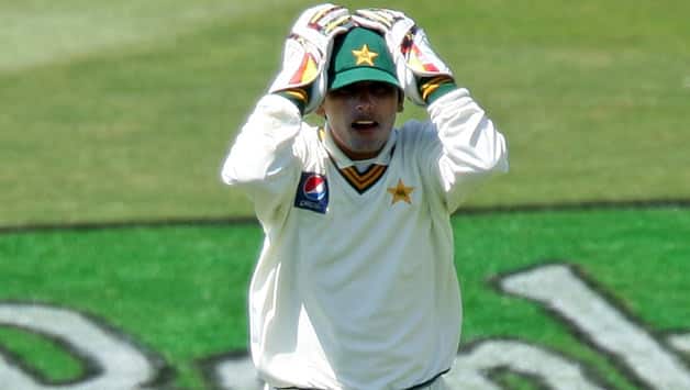 Adnan Akmal, Robin Petersen fined after on-field altercation during Pakistan-South Africa 1st Test Adnan Akmal, Robin Petersen fined after on-field altercation during Pakistan-South Africa 1st Test