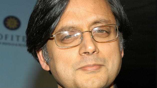 KCA tender apology to Shashi Tharoor KCA tender apology to Shashi Tharoor