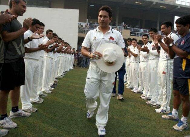 Sachin Tendulkar felicitated by Haryana CM; given guard of honour Sachin Tendulkar felicitated by Haryana CM; given guard of honour