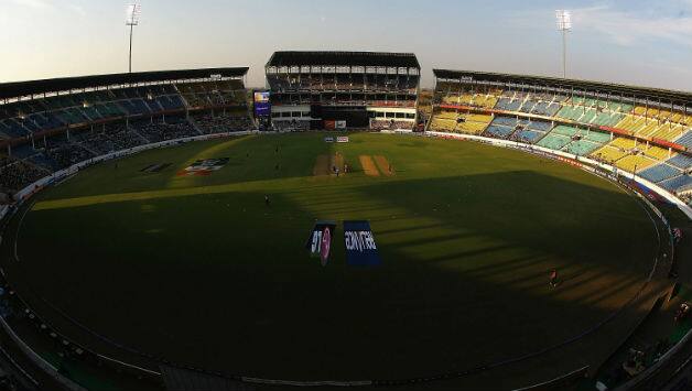 Ranji Trophy 2013-14: Gujarat dominate Vidarbha on Day 1 Ranji Trophy 2013-14: Gujarat dominate Vidarbha on Day 1