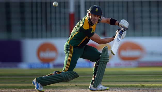 South Africa win toss, elect to bat against Pakistan in 2nd T20 at Dubai South Africa win toss, elect to bat against Pakistan in 2nd T20 at Dubai