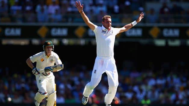 Ashes 2013-14: Stuart Broad's fifer leaves Australia reeling at 273/8 at stumps on Day 1 of 1st Test Ashes 2013-14: Stuart Broad's fifer leaves Australia reeling at 273/8 at stumps on Day 1 of 1st Test