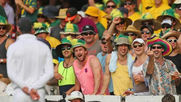 Ashes 2013-14: Australian fan smuggles in pig in Gabba Ashes 2013-14: Australian fan smuggles in pig in Gabba