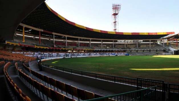 Ranji Trophy 2013-14: Shalabh Shrivastava's 187 guides Vidarbha to 457/6 against Karnataka Ranji Trophy 2013-14: Shalabh Shrivastava's 187 guides Vidarbha to 457/6 against Karnataka