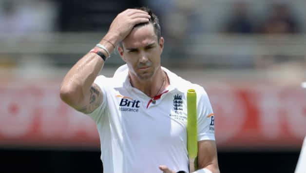 Ashes 2013-14: England lose Kevin Pietersen before lunch on Day 4 of 1st Test; Australia near victory Ashes 2013-14: England lose Kevin Pietersen before lunch on Day 4 of 1st Test; Australia near victory