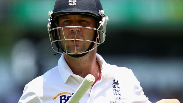 Ashes 2013-14: Marcus Trescothick backs Jonathan Trott's decision to leave due to stress-related illness Ashes 2013-14: Marcus Trescothick backs Jonathan Trott's decision to leave due to stress-related illness